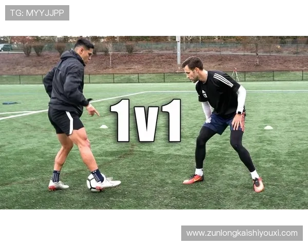 凯时足球官网提供专业的足球技巧教学、训练指南和球员资料，提升你的足球水平